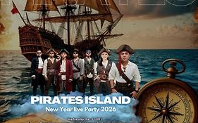 Grand Inna Samudra Beach